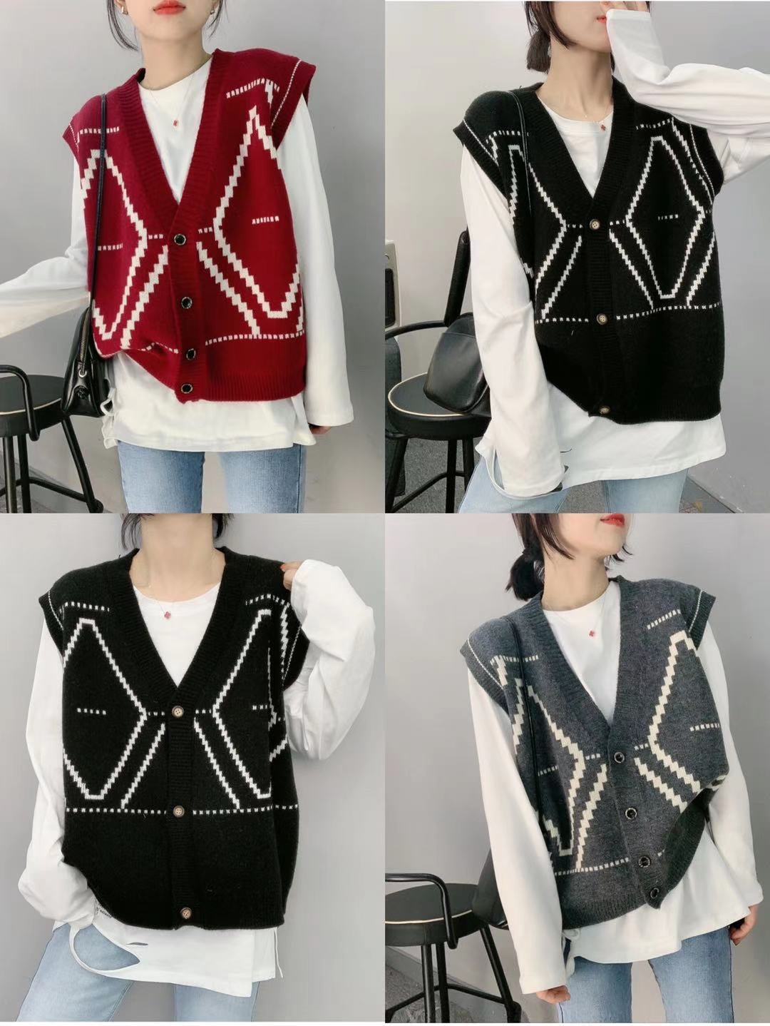 Black and white diamond lattice, single breasted cardigan, vest sleeveless vest, sweater knitted vest 1398