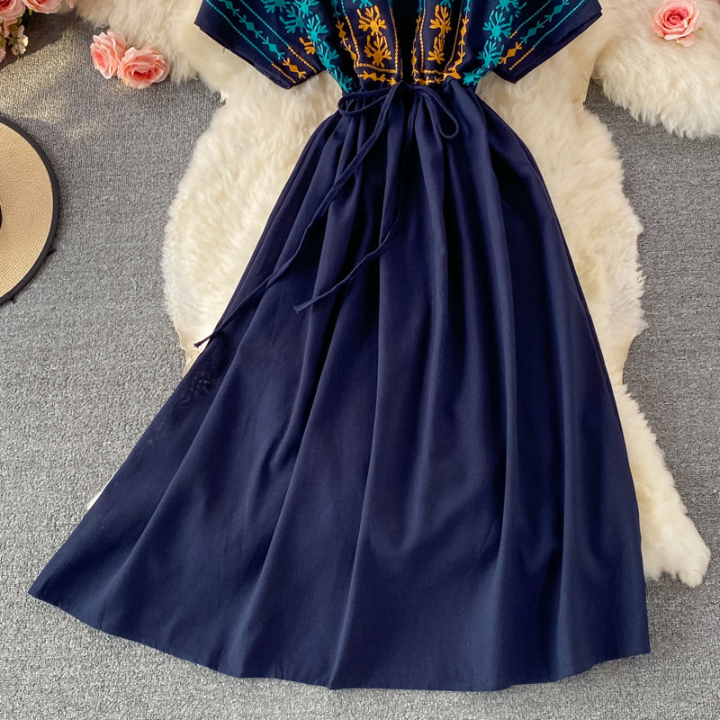 Embroidered V-neck cotton linen dress 3078
