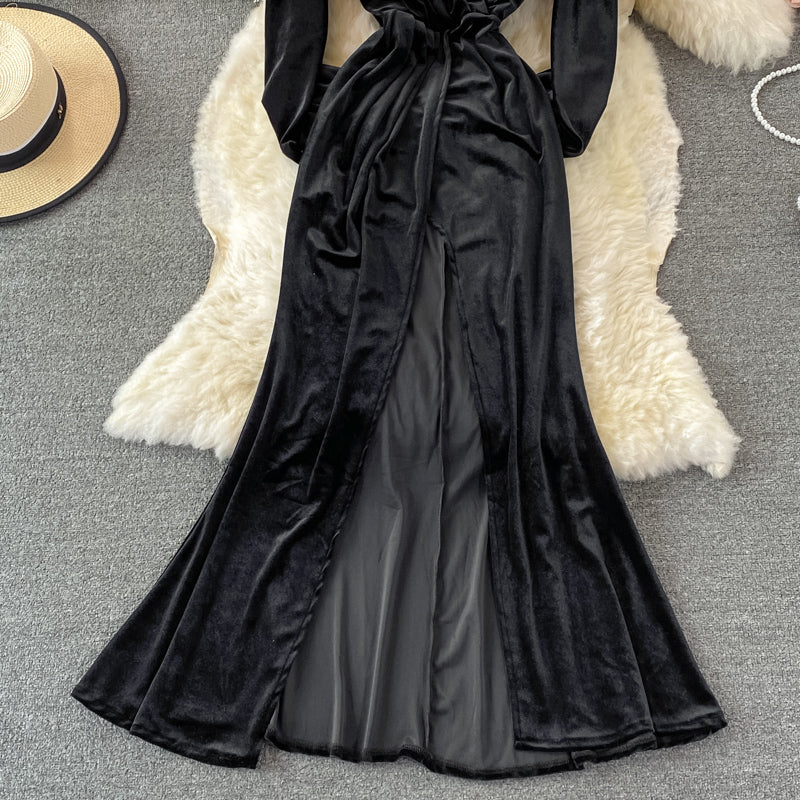 Temperament deep V-neck split buttock velvet dress 3240