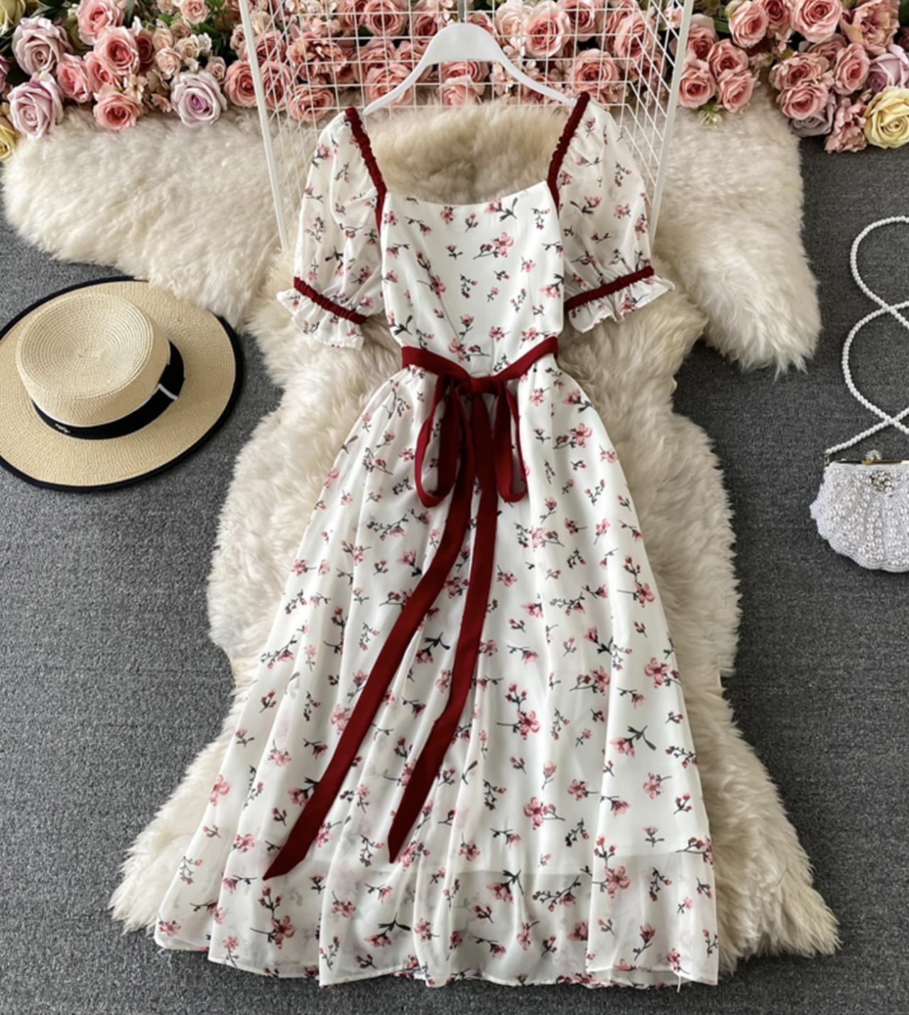 Süßes Blumenkleid in A-Linie, kurzes Kleid 807