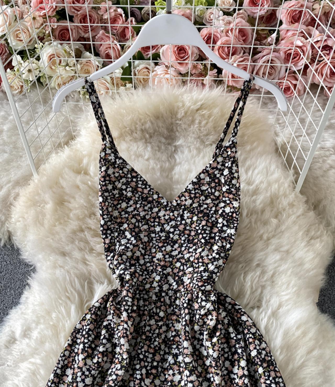 Süßes Blumenkleid in A-Linie mit V-Ausschnitt, Modekleid 721