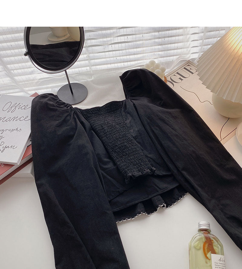 Kurze, schmale Bluse mit Rüschen im Minderheitendesign 6290
