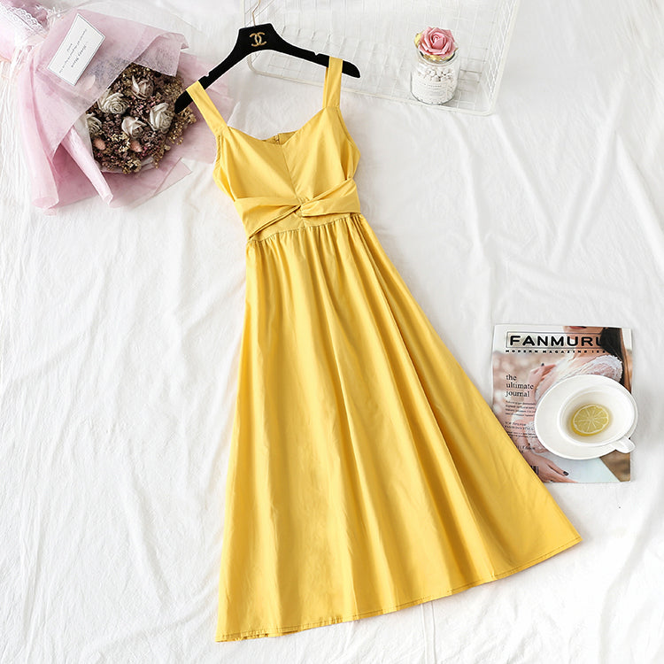 Avocadogrünes Trägerkleid Super Xiansen Abteilung 4104