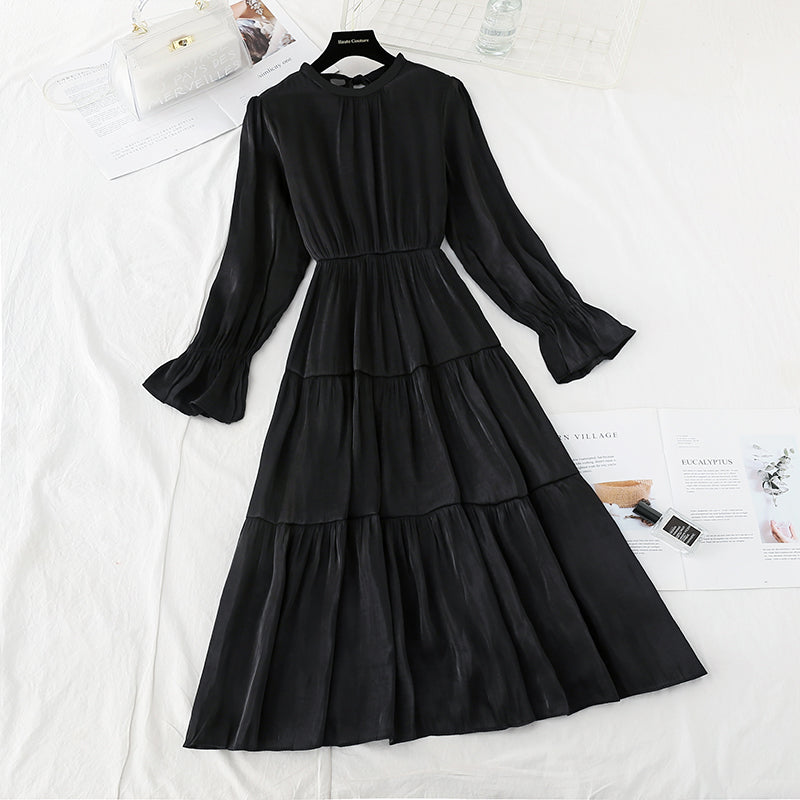 Vintage solid bow tie with a long skirt at the bottom 3830