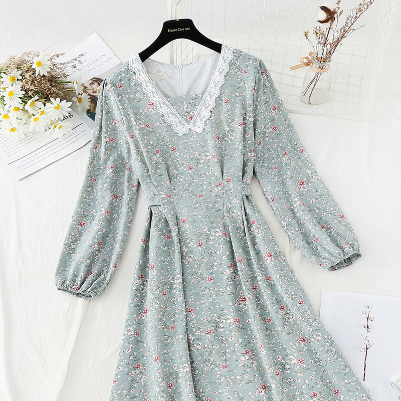 The waist is slim, the floral dress is gentle, the Lace Chiffon Skirt 4812