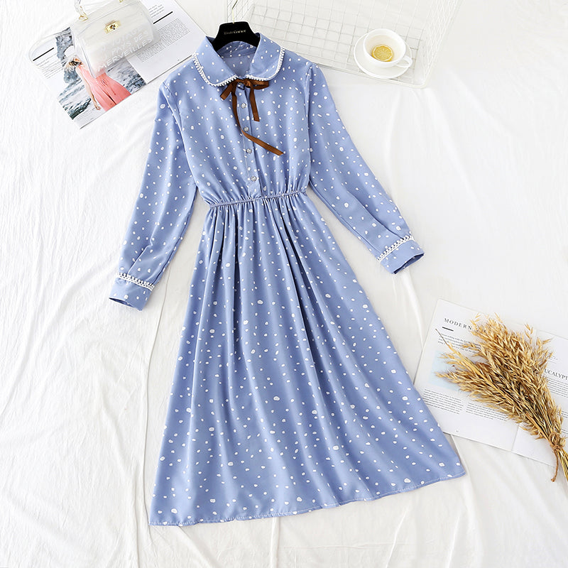 Sweet age reducing thin bow college snow spinning dress 3890