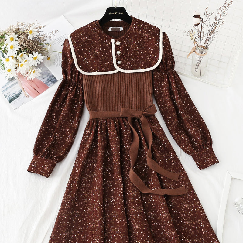 Vielseitiger Aging-Rock mit Revers-Patchwork-Blumenkleid 4070