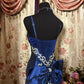 Robe sirène en satin bleu royal brodée : motif de fils argentés épais, grand nœud au dos, robe de soirée de banquet gh6586
