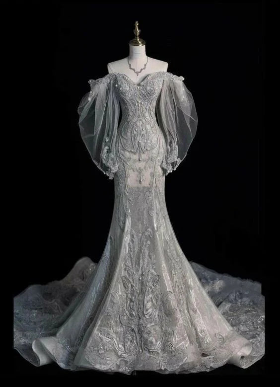 White solid gorgeous fashion elegant floral beaded applique delicate lace A-line long tulle floor length long tail evening gown ball gown wedding dress gh3696