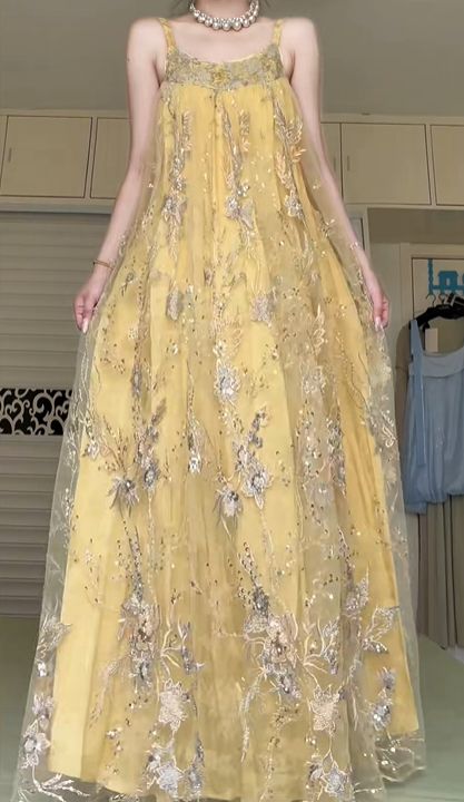 Golden Yellow Spaghetti Strap Evening Gown, Loose A‑Line Tulle Formal Dress With Silver‑Gold Floral Sequin Embroidery for Prom Banquet gh8950