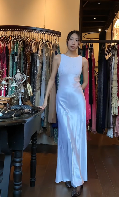 White Round Neck Satin Evening Gown Hand Beaded High Waist Long Prom Dress gh9677