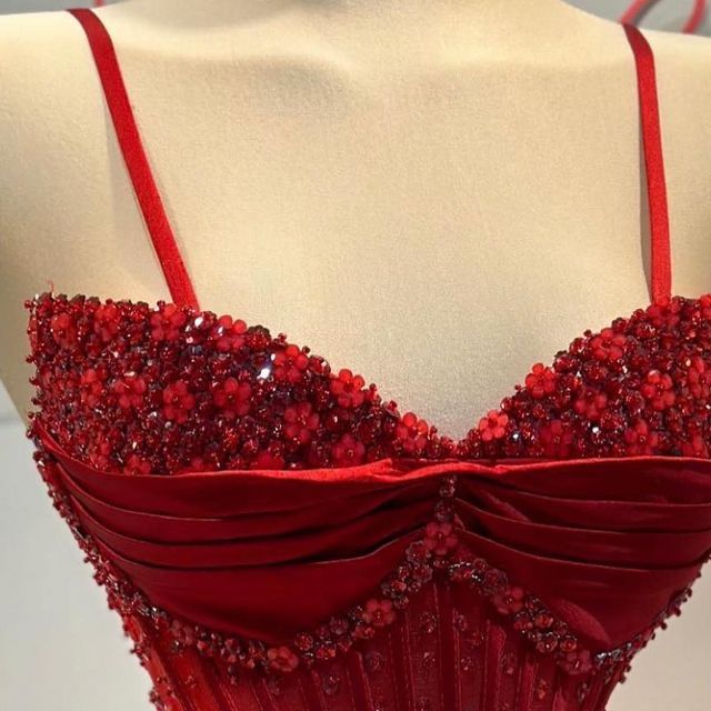 Rot wunderschöne exquisite mode glänzende spaghetti-trägern schlitz meerjungfrau schlanke lange satin ballkleid abendkleid partykleid gh3230