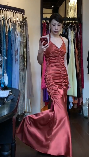 Halter V Neck Caramel Satin Mermaid Prom Dress Ruched Front Formal Evening Gown gh9802