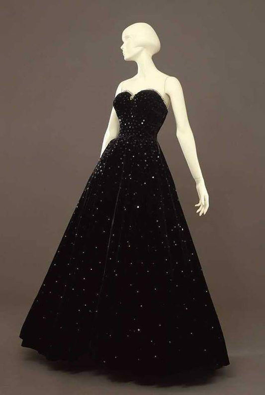 girlhomeshops--Black Elegant Shiny Long Sweetheart Neckline Velvet Prom Dress gh5618