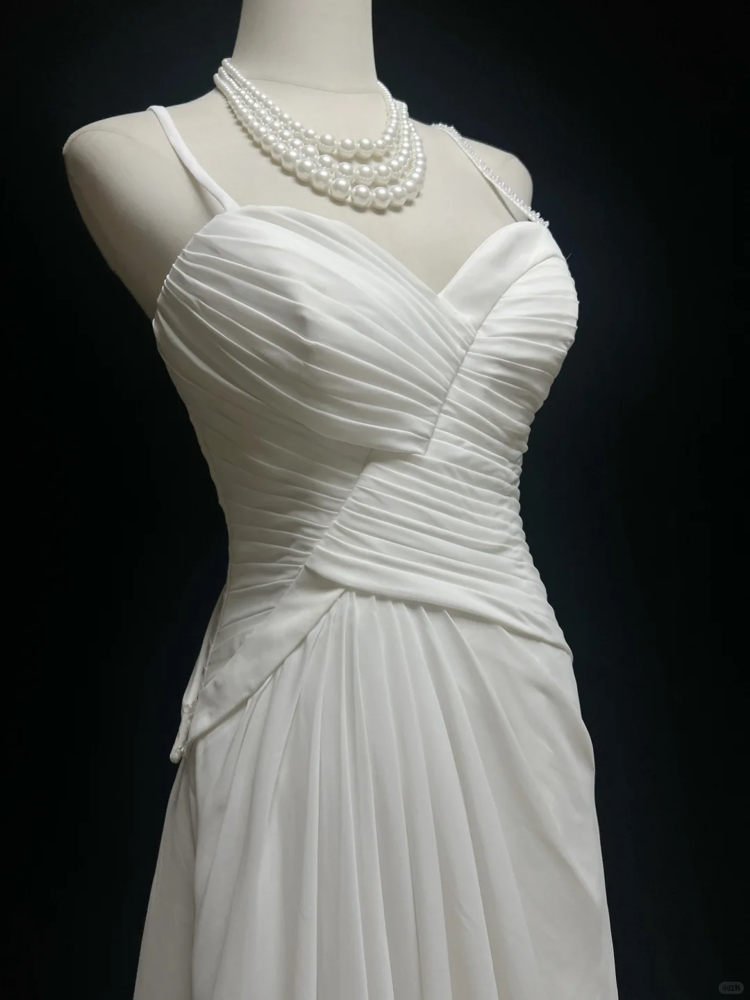 ✨Girlhomeshops-White Spaghetti Strap Sweetheart Chiffon Wedding Gown Sweep Train gh10145