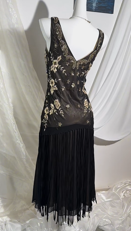 Vintage Long Prom & Evening Party Dress, Black Base With Embroidered Pattern, Fitted Waist Silhouette gh8569