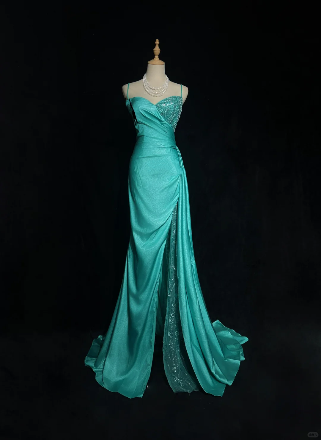 Spaghetti Straps Teal Prom Dress Sweetheart Neck Satin Hand Beaded High Slit Formal Gown gh9551