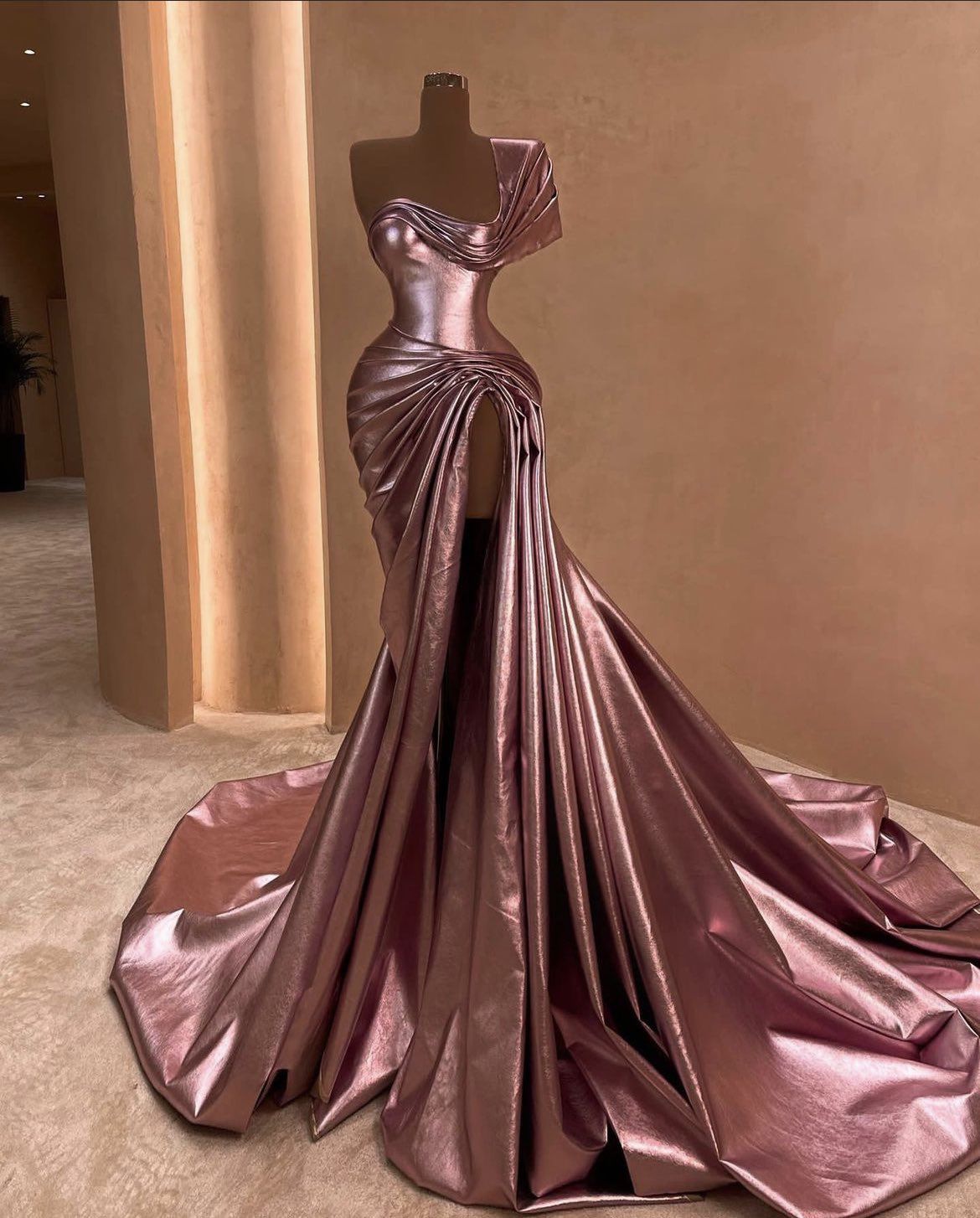 Girlhomeshops - Rosa Elegantes Langes Satin Ballkleid Abendkleid Partykleid gh5028
