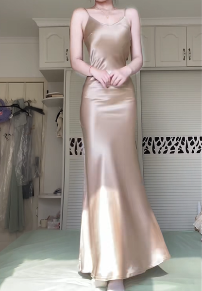 Champagne Satin Long Evening Gown, V‑Neck Spaghetti Strap Mermaid Formal Prom Dress gh9045