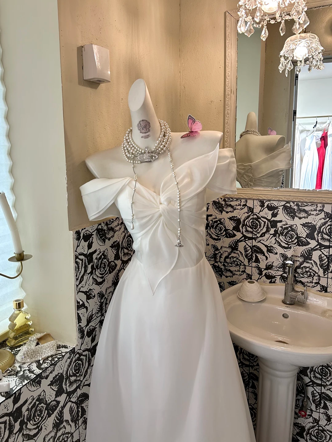 White Off-the-Shoulder High Waist Slimming Soft Elegant Romantic Dress, Wedding Gown gh7604