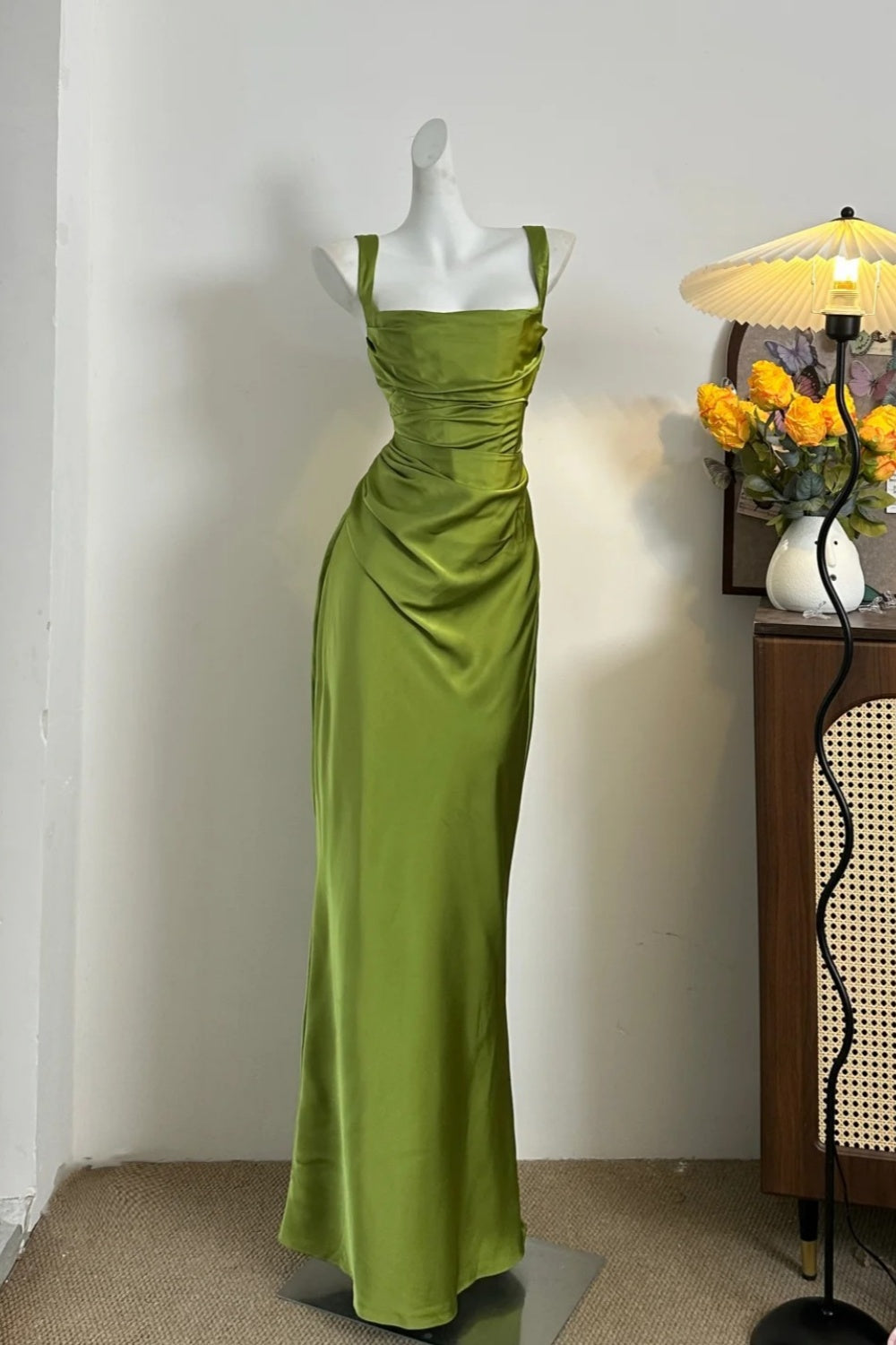 girlhomeshops-Olivgrün Satin Spaghetti – Träger Ballkleid Mädchen Kleid gh5844