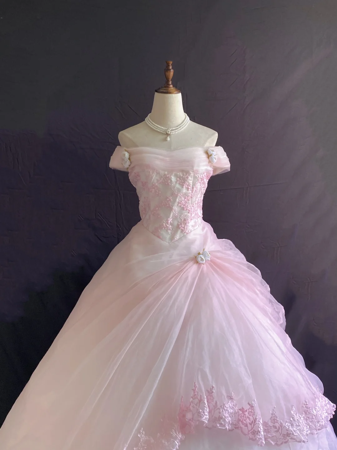 Light Pink Off Shoulder Romantic Gown, Cinched Waist, Vintage Voluminous Princess Skirt, Wedding Dress & Bridal Gown gh8226
