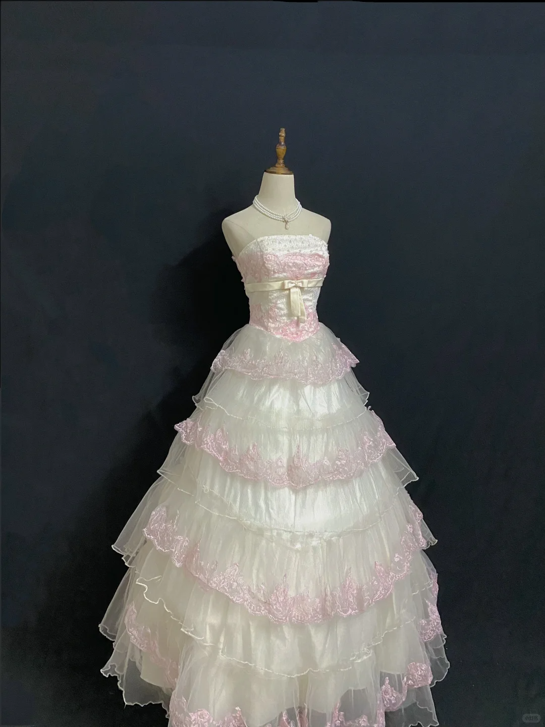 Blush Pink Strapless Romantic Gown with Embroidered Lace Trim, Fitted Waist and Fluffy Tiered Cake Skirt, Wedding Dress & Bridal Gown gh8323