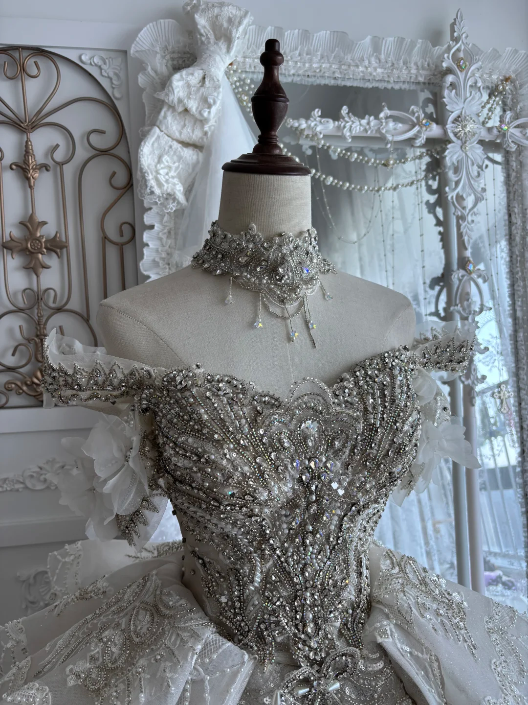 White One Shoulder Gown with Silver Beadings, Waist-Cinched Design & Floor-Length Train Skirt, Prom Gown, Evening Gown & Bridal Wedding Gown gh7354