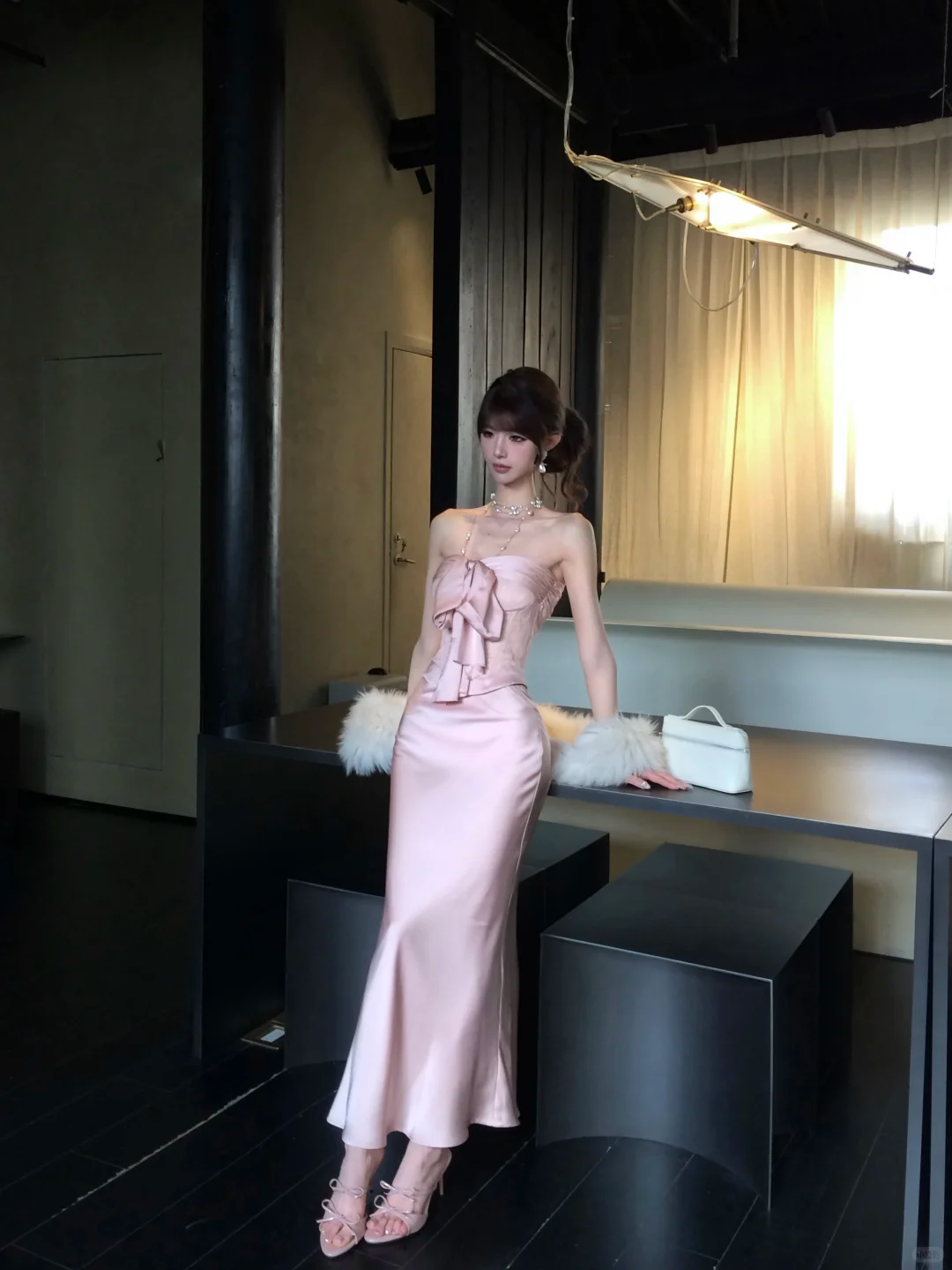 Women Elegant Nude Pink Strapless Satin Evening Dress Big Bow Boned Corset Mermaid Long Prom Gown gh9430