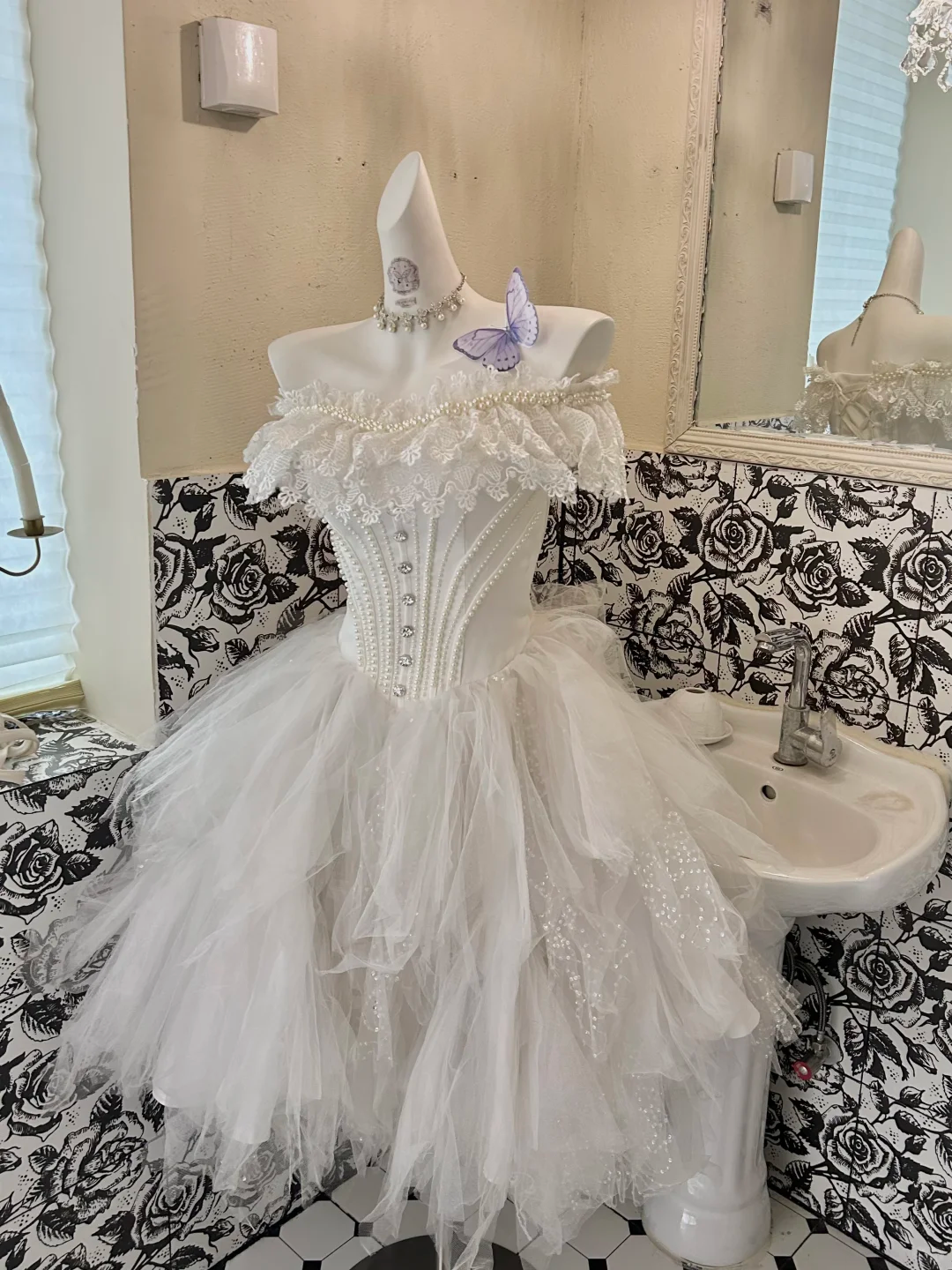 Ivory Off-the-Shoulder Cinched Waist Figure-Flattering Voluminous Short Romantic Dress, Wedding Gown gh7800