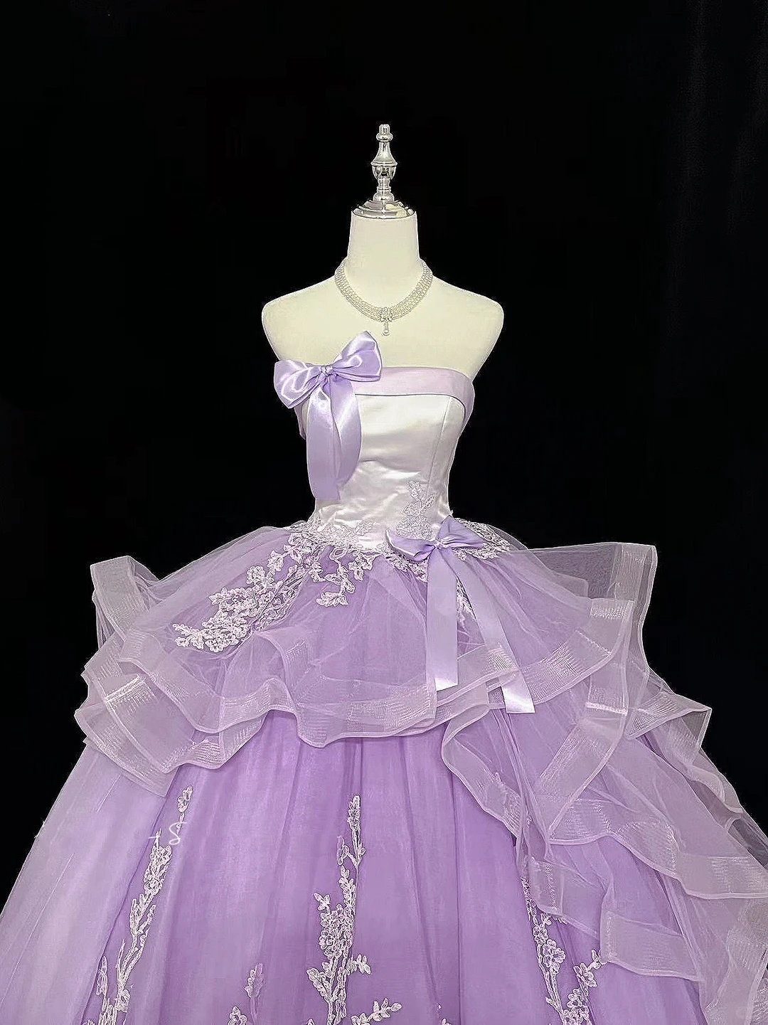 Lavender Vintage Palace Strapless Cinched Waist Voluminous Full Skirt Romantic Dress, Wedding Gown gh7963