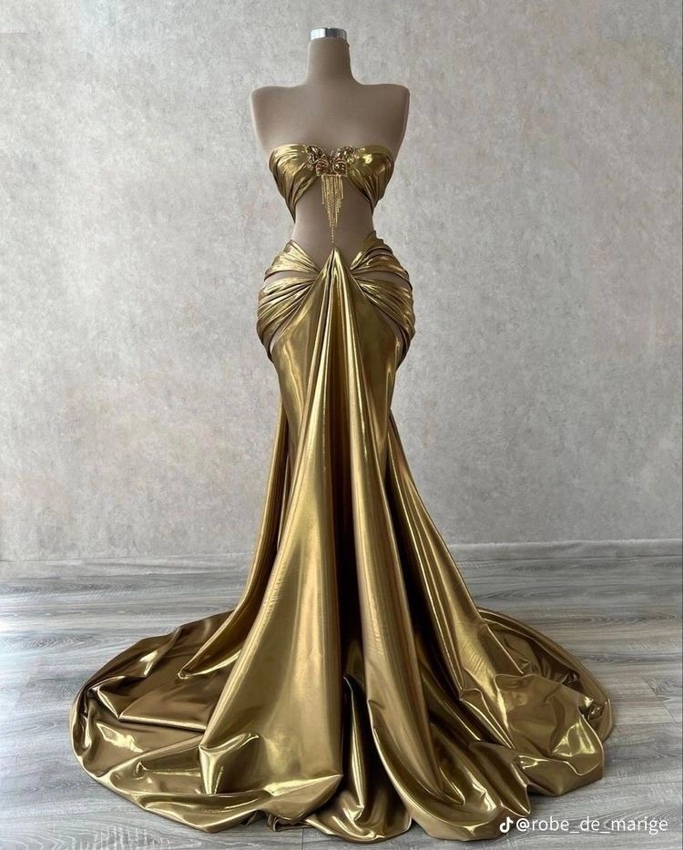 Sexy und elegantes langes Ballkleid mit goldenen Perlen gh4964
