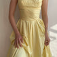 girlhomeshops-- Robe longue en satin jaune à bretelles spaghetti gh5722