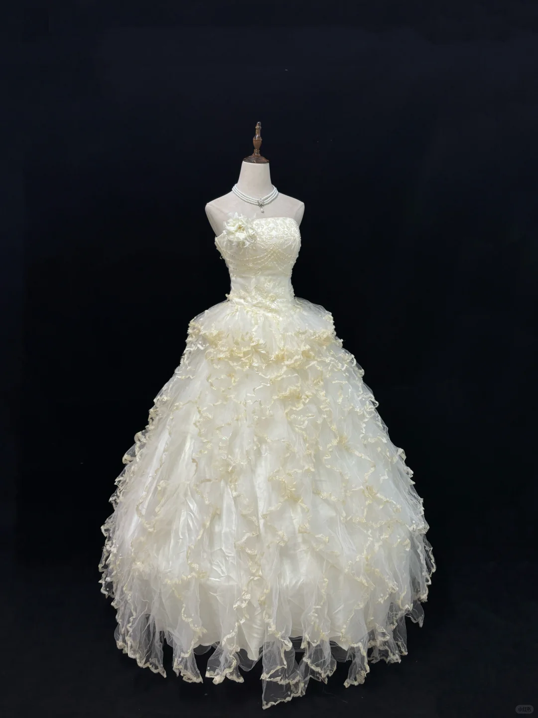 Light Yellow Strapless Beaded Cinched Waist Voluminous Tiered Skirt Long Romantic Dress, Wedding Gown gh7964