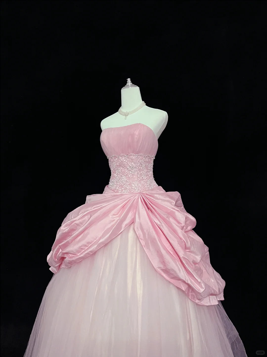 Blush Pink Strapless Cinched Waist Voluminous Princess Skirt Vintage Luxury Romantic Dress, Wedding Gown gh8060