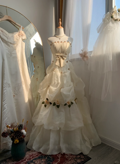 Ivory Strapless Pleated Bodice Wedding Gown Large Satin Bow 3D Floral Ruffled Organza Bridal Dress gh9460