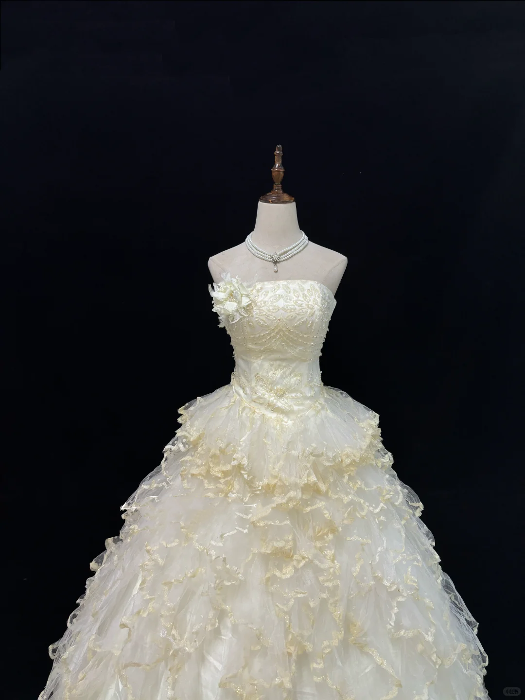 Light Yellow Strapless Beaded Cinched Waist Voluminous Tiered Skirt Long Romantic Dress, Wedding Gown gh7964