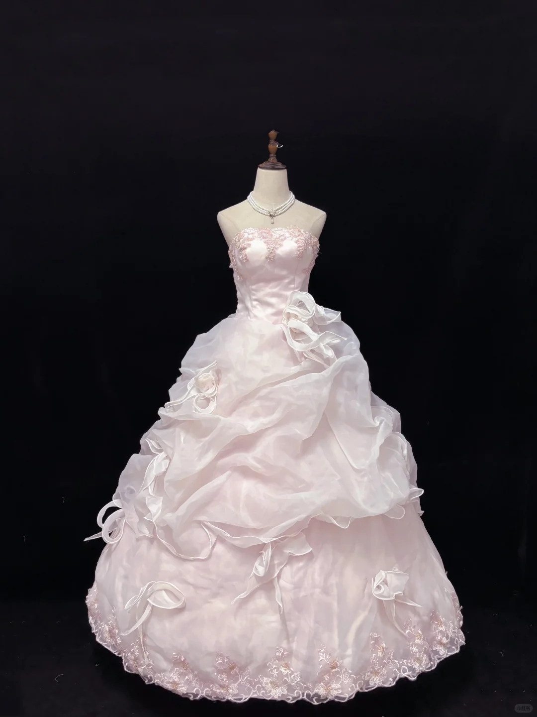 Blush pink strapless romantic gown with fitted waist and fluffy princess skirt, wedding dress & bridal gown gh8185