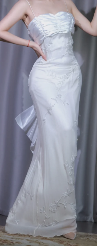 ✨Girlhomeshops-Spaghetti Strap Mermaid Wedding Dress, White Floral Embroidery Beaded Evening Gown gh9950