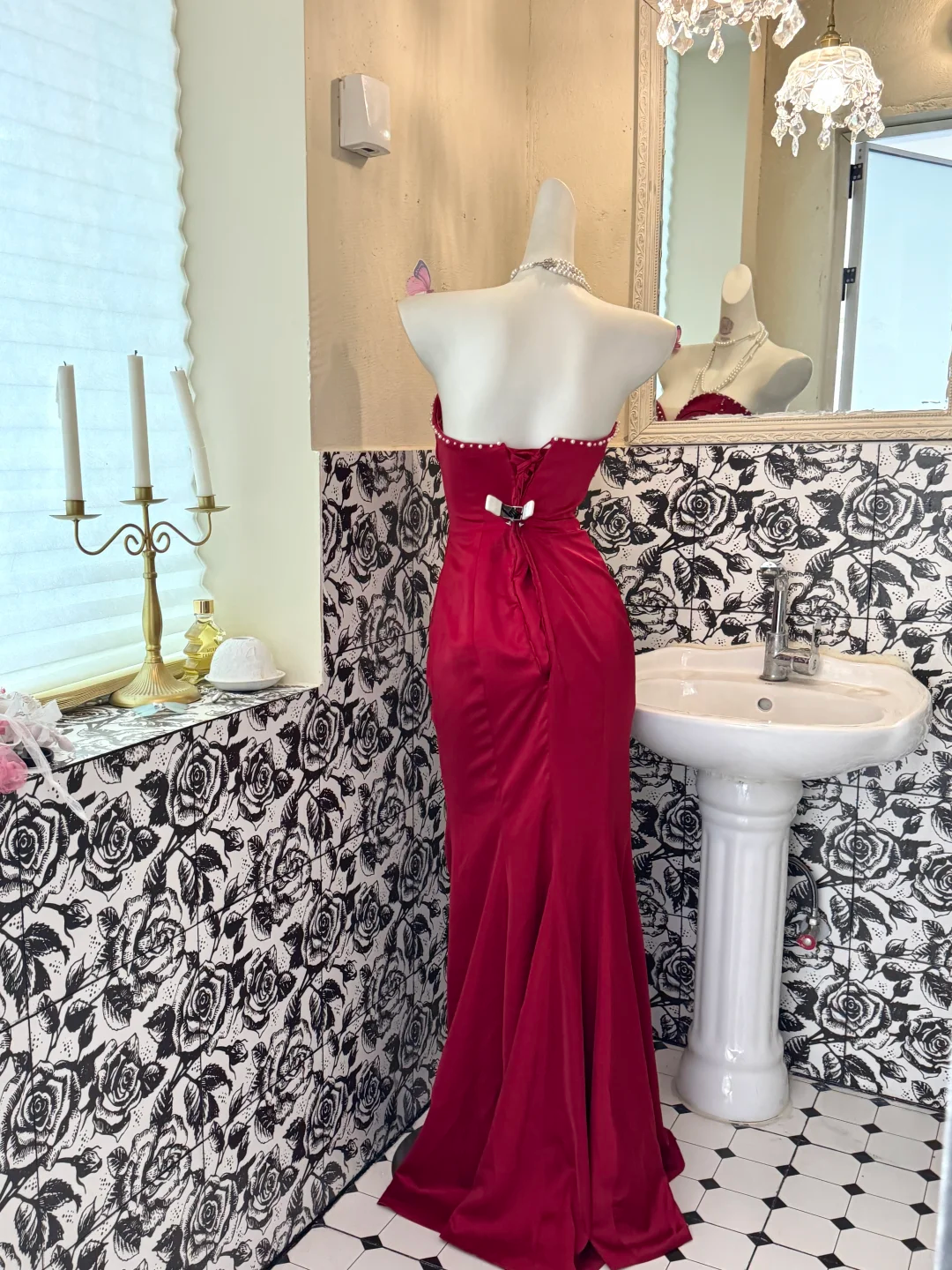 Burgundy Strapless Waist-Cinched Fitted Mermaid Sexy Vintage Romantic Gown gh7556