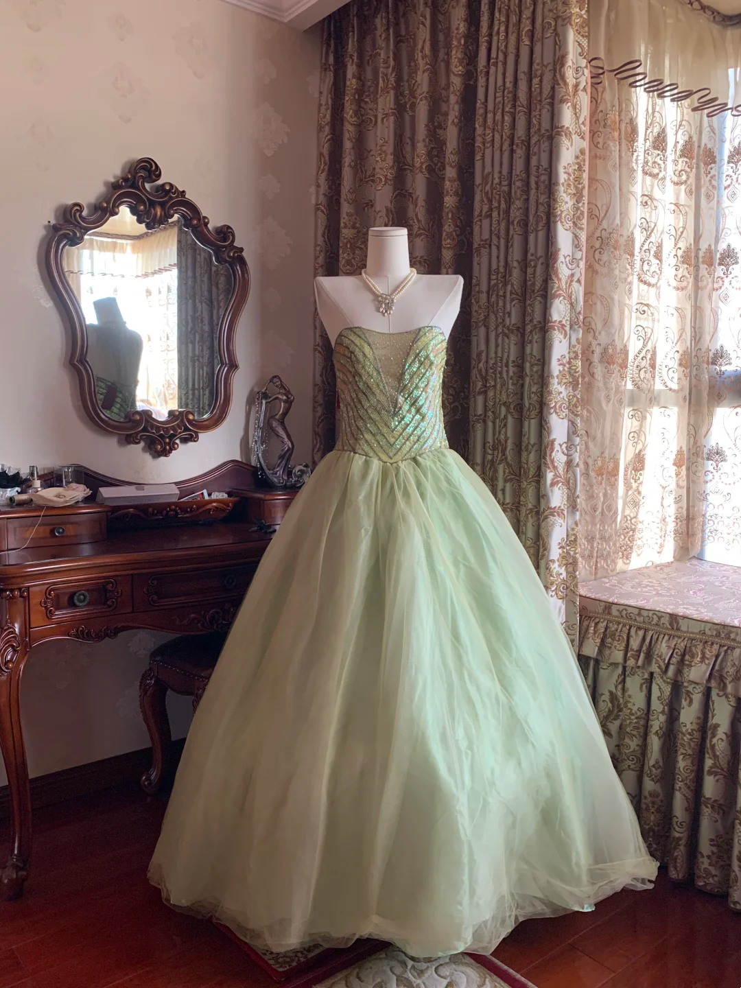 Light Green Strapless Sequin Waist-Cinched Voluminous Skirt Prom Gown, Evening Party Dress, Birthday Ball Gown gh7278