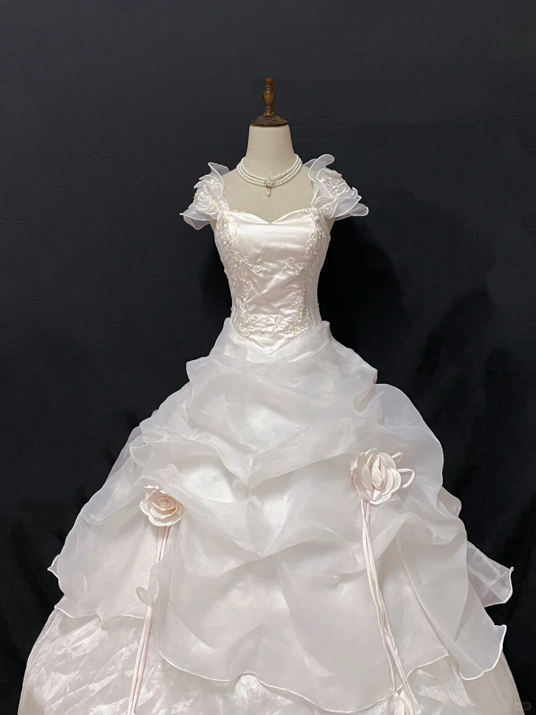 Blush Pink Vintage Long Romantic Gown, Cinched Waist, Voluminous Princess Skirt, Wedding Dress & Bridal Gown gh8233