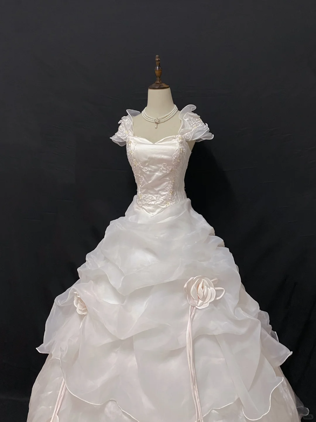 Blush Pink Vintage Long Romantic Gown, Cinched Waist, Voluminous Princess Skirt, Wedding Dress & Bridal Gown gh8233