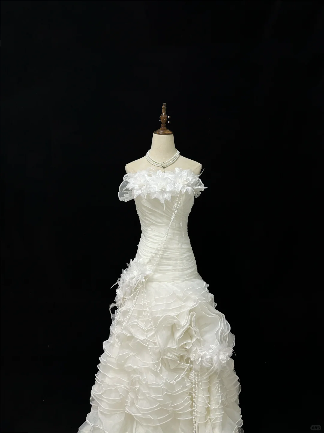 Off-White Strapless 3D Floral Cinched Waist Fitted Tiered Skirt Long Romantic Dress, Wedding Gown gh7968