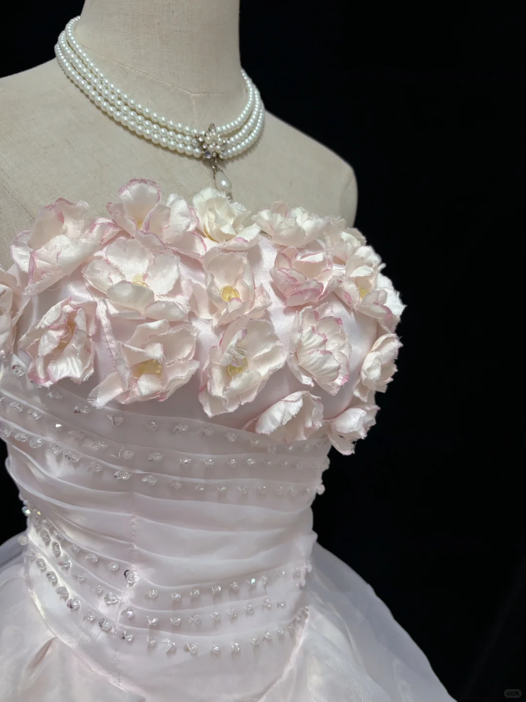 Blush Pink Strapless with Floral Details, Cinched Waist, Voluminous Tiered Princess Skirt Long Romantic Dress, Wedding Gown gh8065
