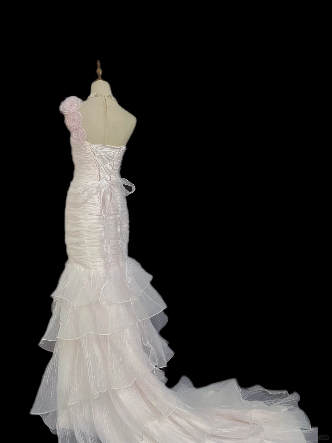 Blush Pink One-Shoulder Sexy Long Romantic Wedding Dress, Fitted Waist, Bodycon Silhouette gh8331