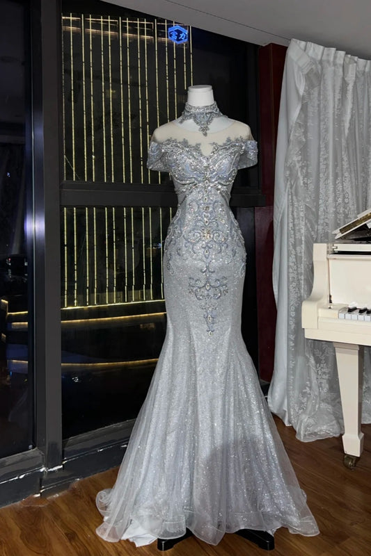 Ein funkelndes Kleid ✨ Ein Meerjungfrauenkleid, das einen atemberaubenden Auftritt hinlegte gh6724