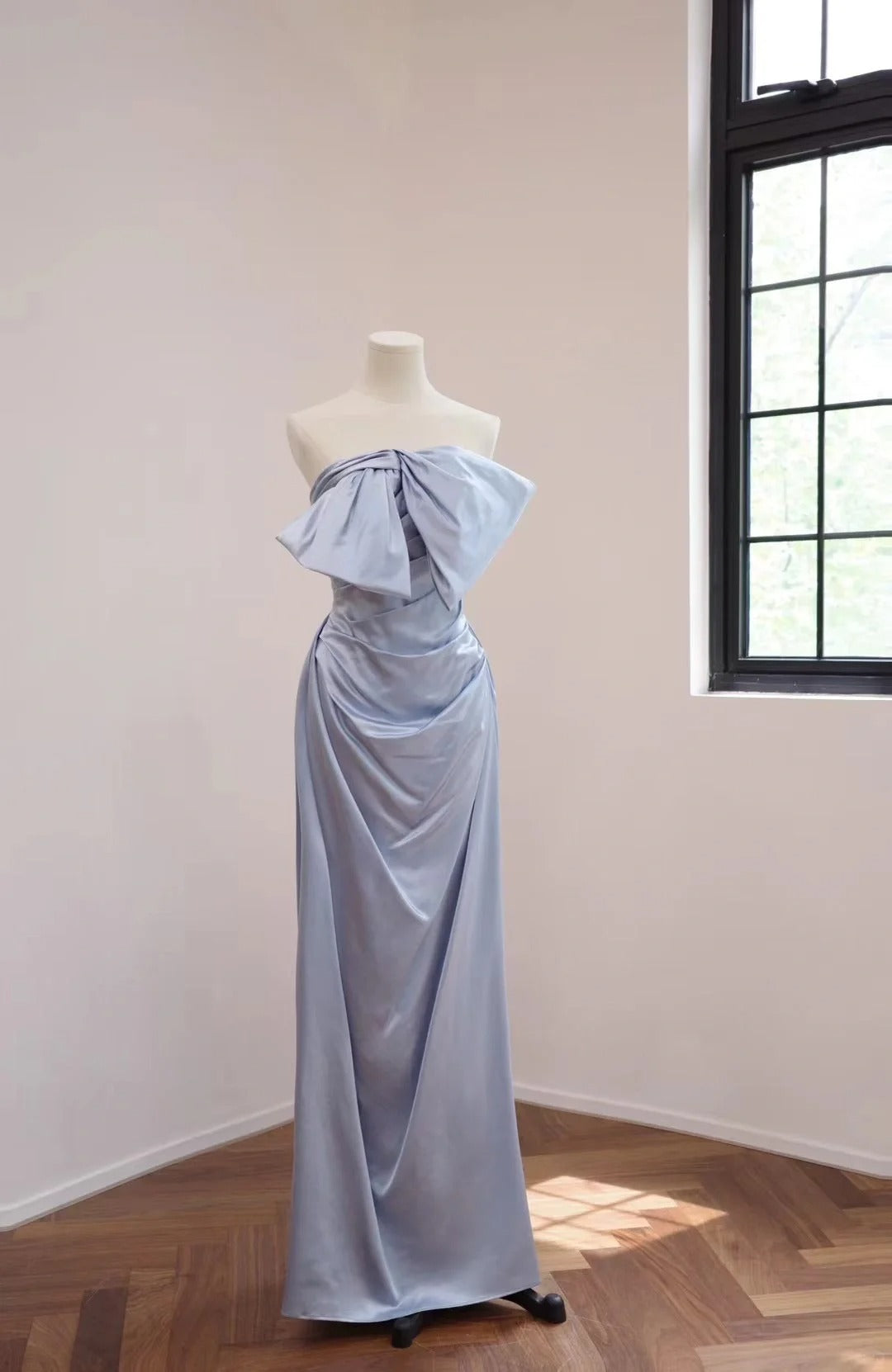 Girlhomeshops-Blaues, modisches, langes Satin-Ballkleid, Abendkleid gh5070