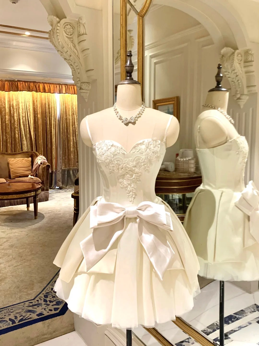 Girlhomeshops - Robe courte en tulle satiné avec nœud blanc, robe de soirée d'anniversaire, robe de huitième année gh5292