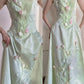Girlhomeshops-🌷🌿Grünes, bodenlanges Ballkleid aus Satin mit Tulpenapplikation, Abendkleid gh5240